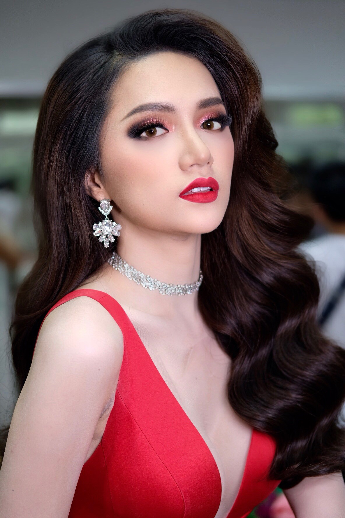 Hương Giang đẹp hết phần người khác trong hậu trường, sẵn sàng tỏa sáng trong đêm chung kết Hương Giang đẹp hết phần người khác trong hậu trường, sẵn sàng tỏa sáng trong đêm chung kết
